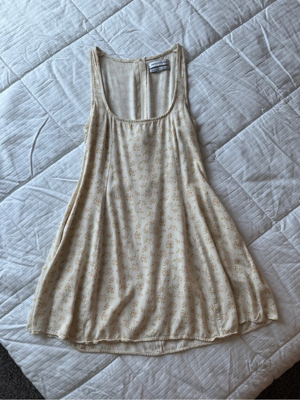Urban Outfitters floral babydoll mini dress size XS - Picture 3 of 10